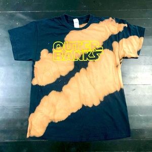 Distressed Outer Banks Tee 🔥